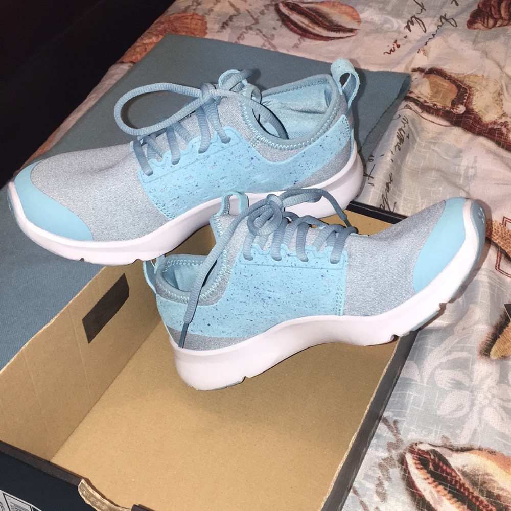 Under armor running shoes